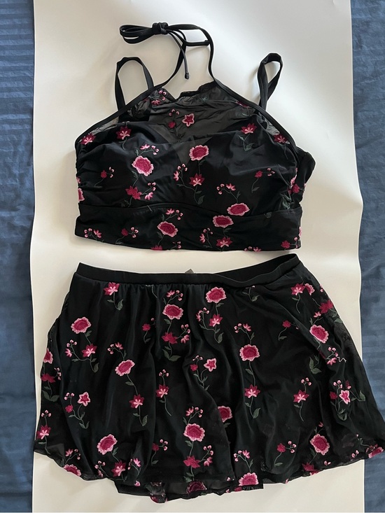 torrid Other - Torrid Two Piece Swimsuit. Size 1